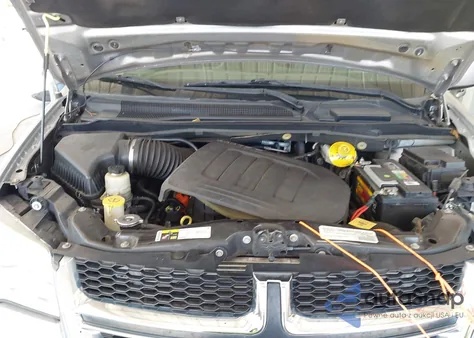 2016 Dodge Grand Caravan Sxt z USA, uszkodzony, nr VIN 2C4RDGCG9GR380808